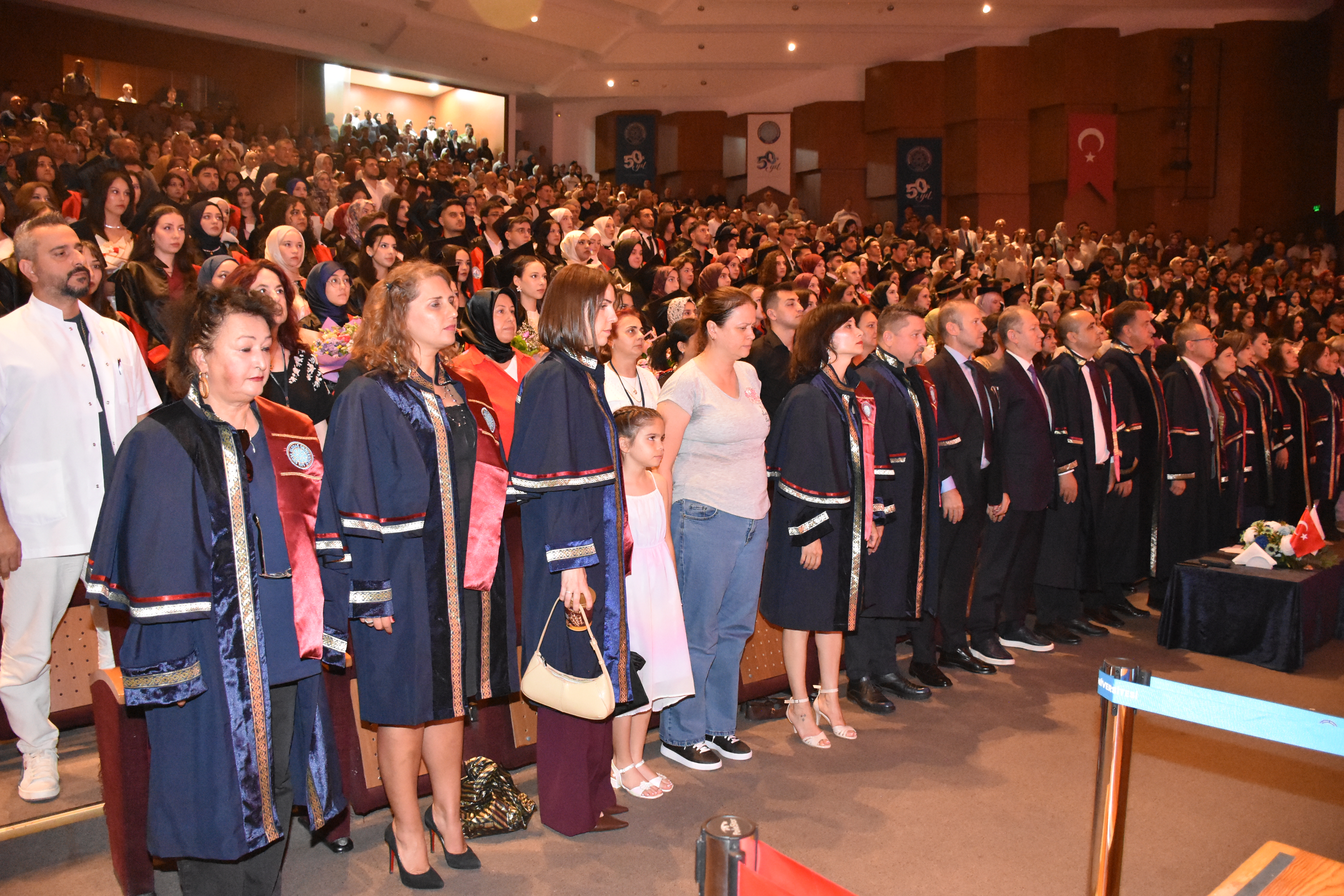 MESLEK YÜKSEKOKULUMUZDA 2026 MEZUNİYET SEVİNCİ